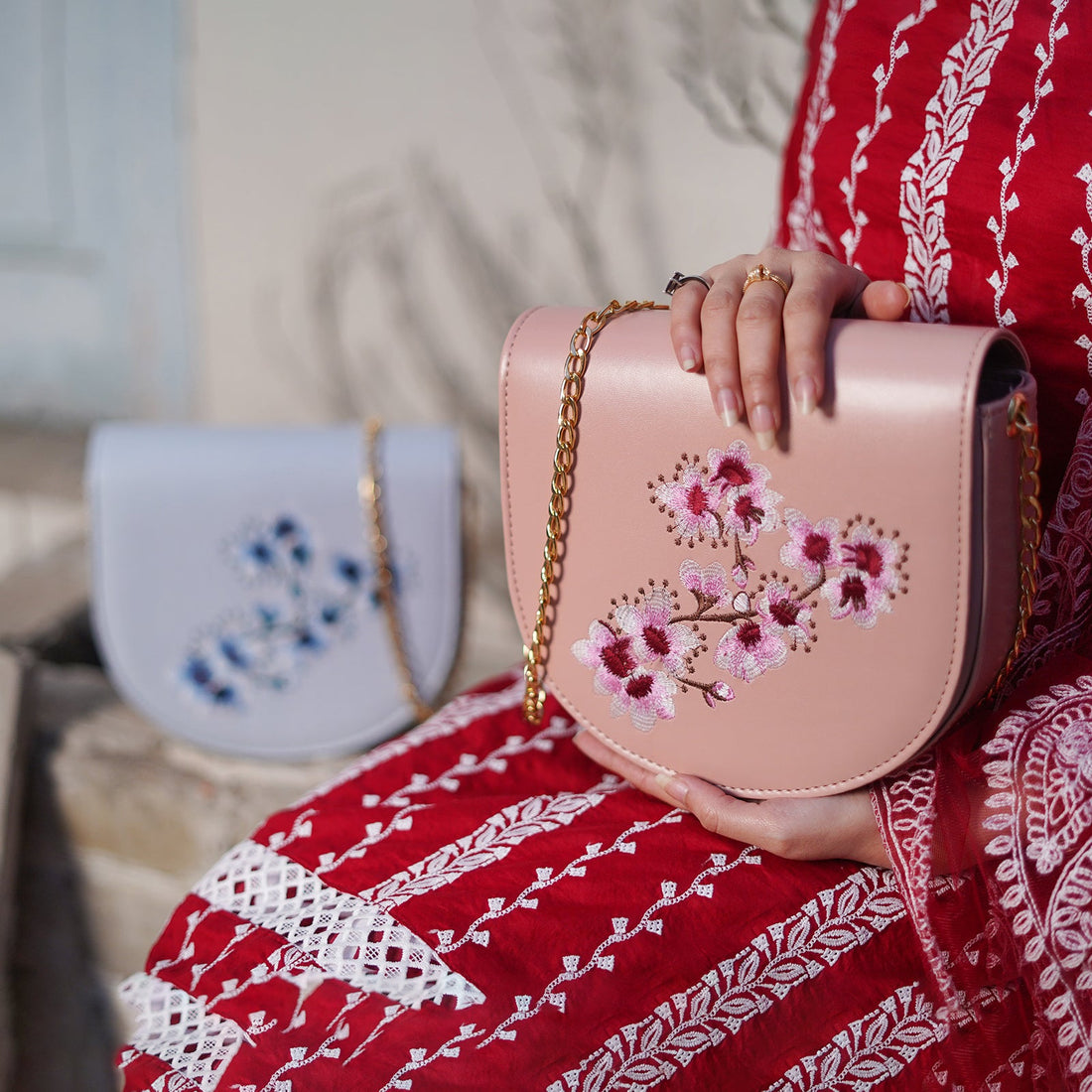 Coin Wallet With Embroidery
