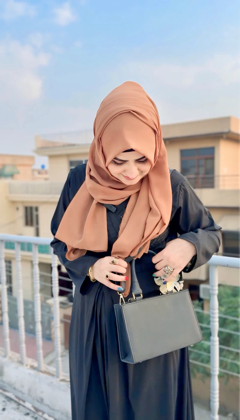 Bella Signature Handbag Black